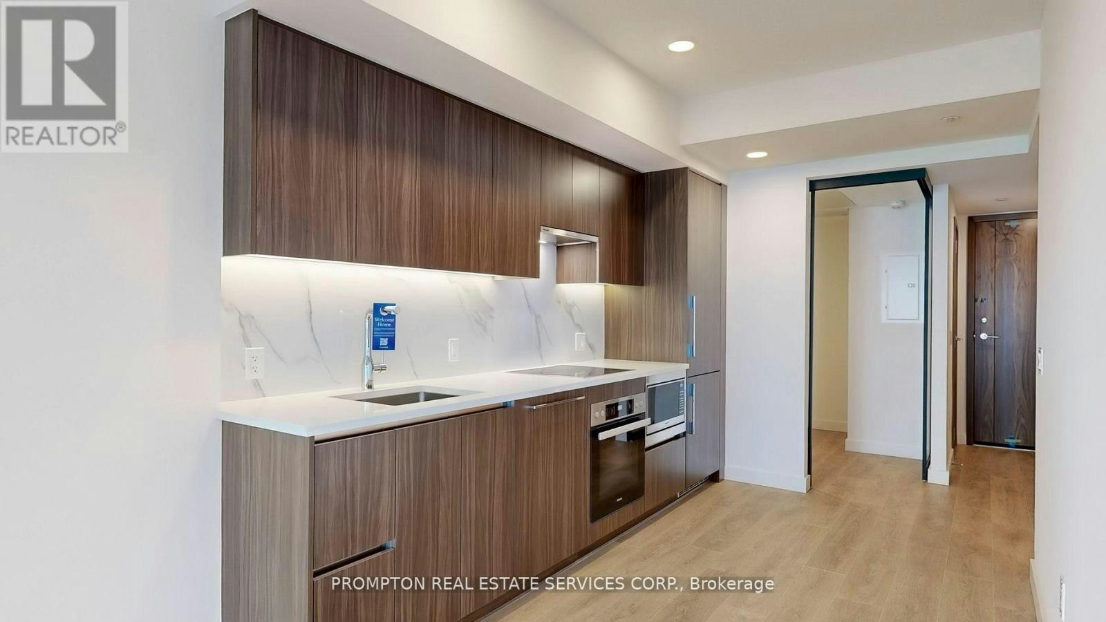 2906-3 Concord Cityplace Way, Toronto, ON, M5V 0X3 - 6