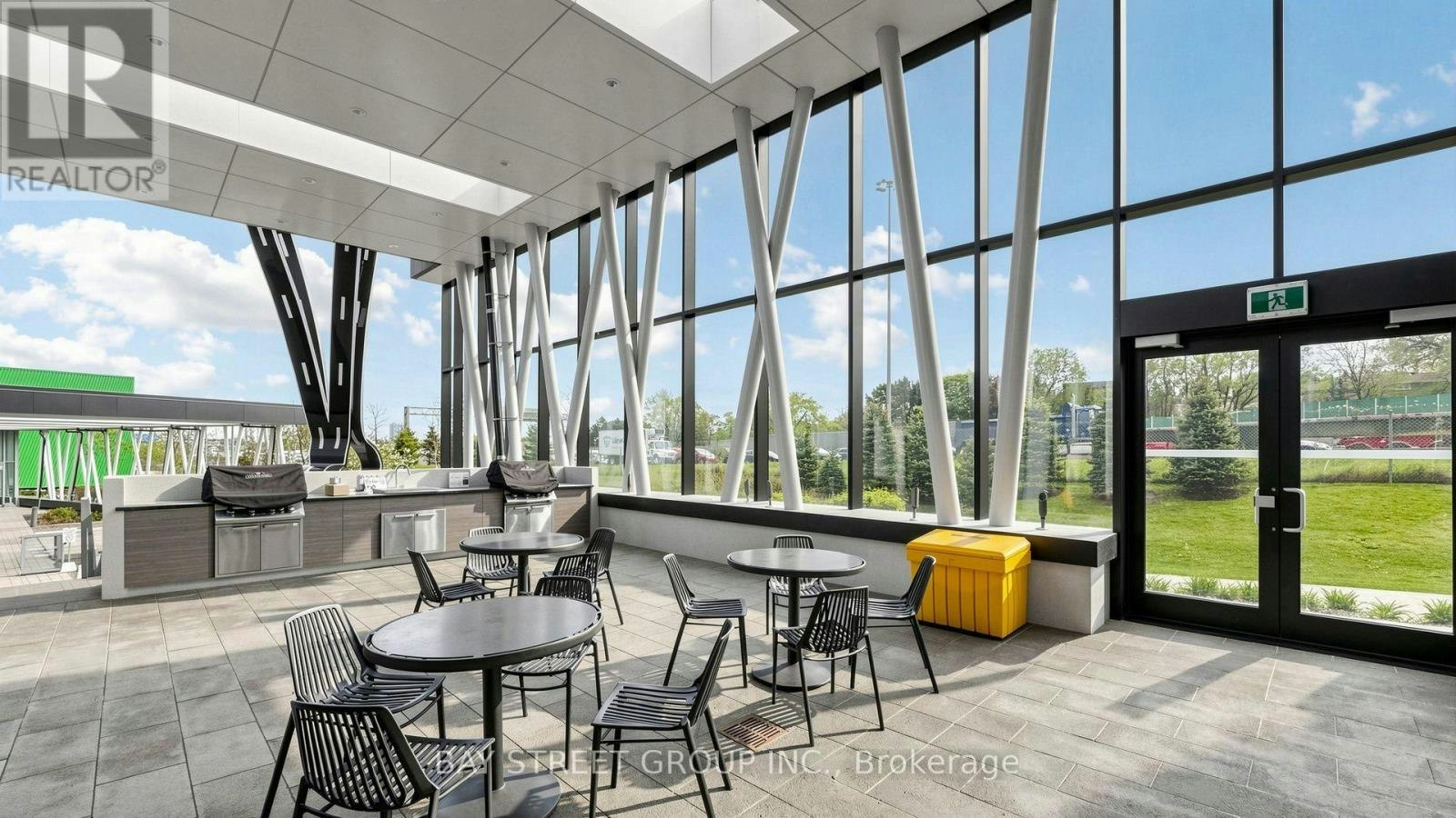 2515-95 Mcmahon Drive, Toronto, ON, M2K 0H2 - 27