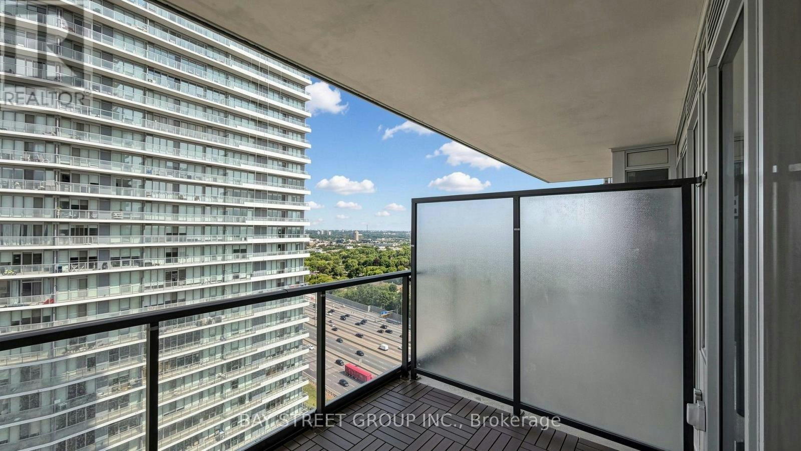 2515-95 Mcmahon Drive, Toronto, ON, M2K 0H2 - 13