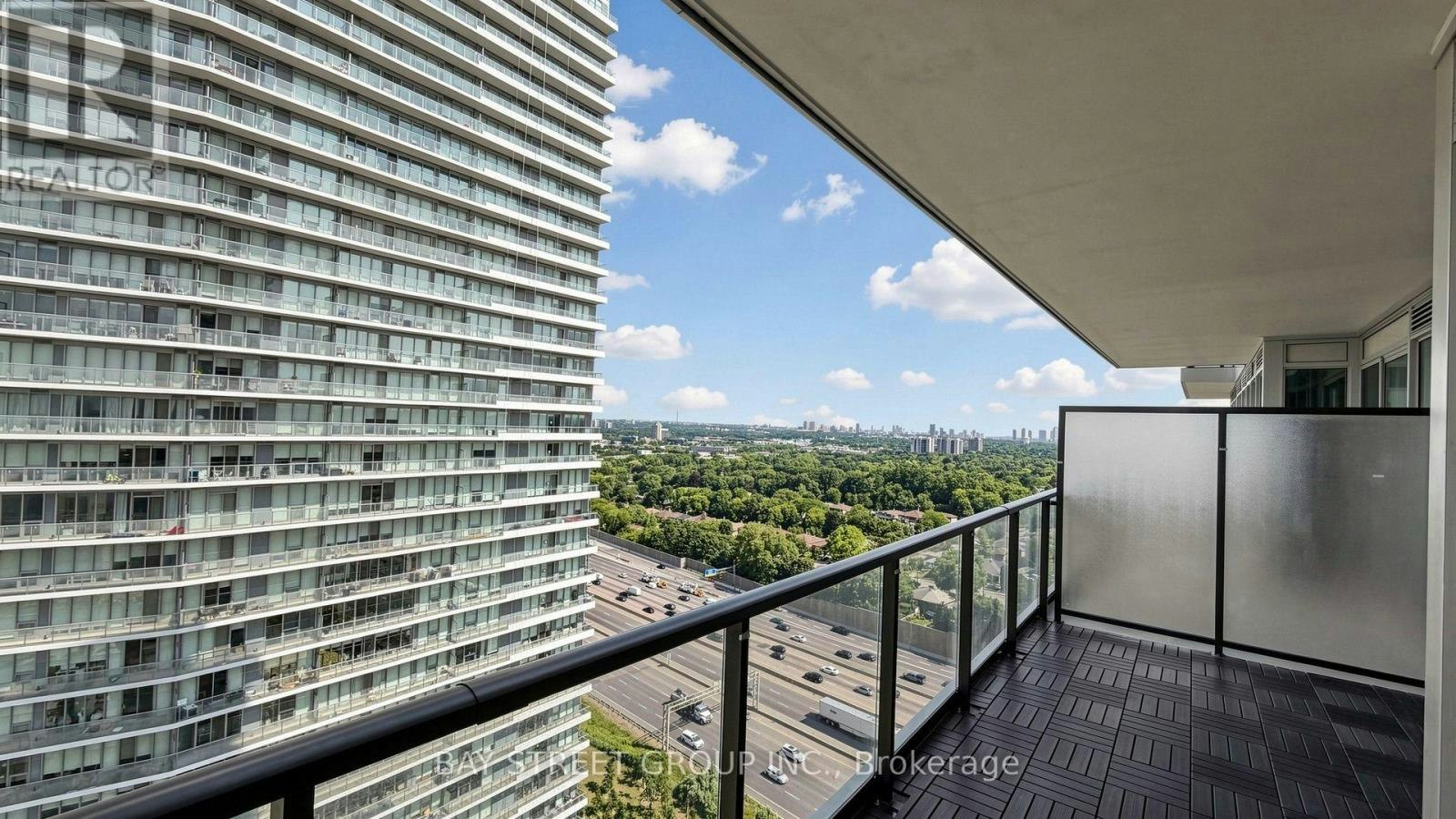 2515-95 Mcmahon Drive, Toronto, ON, M2K 0H2 - 16