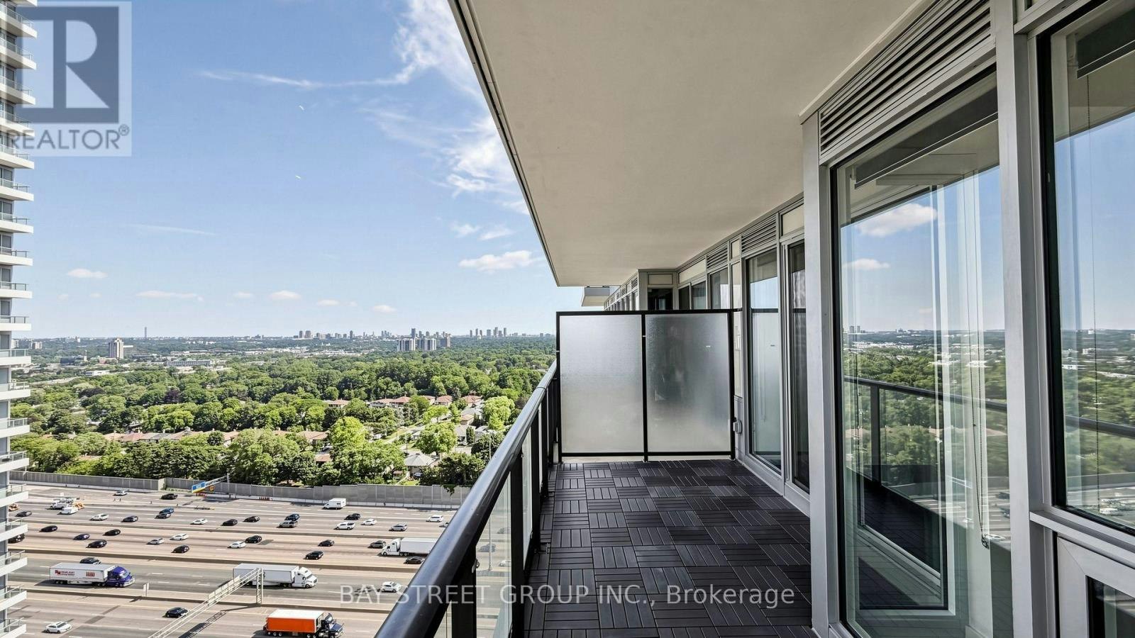 2515-95 Mcmahon Drive, Toronto, ON, M2K 0H2 - 17