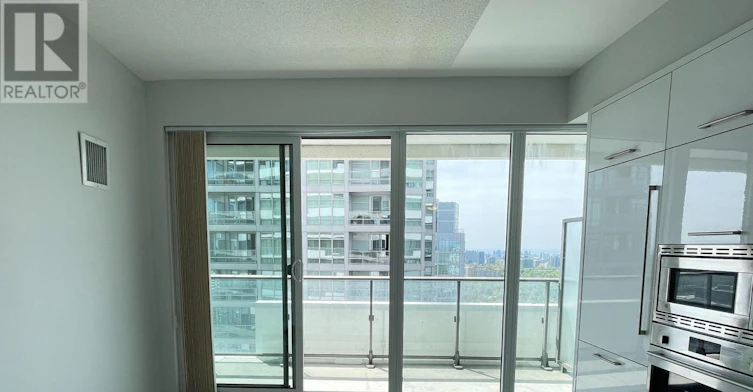 3306-2221 Yonge Street, Toronto, ON, M4S 2B4 - 11