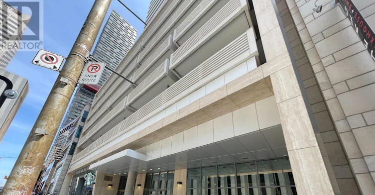 3306-2221 Yonge Street, Toronto, ON, M4S 2B4 - 2