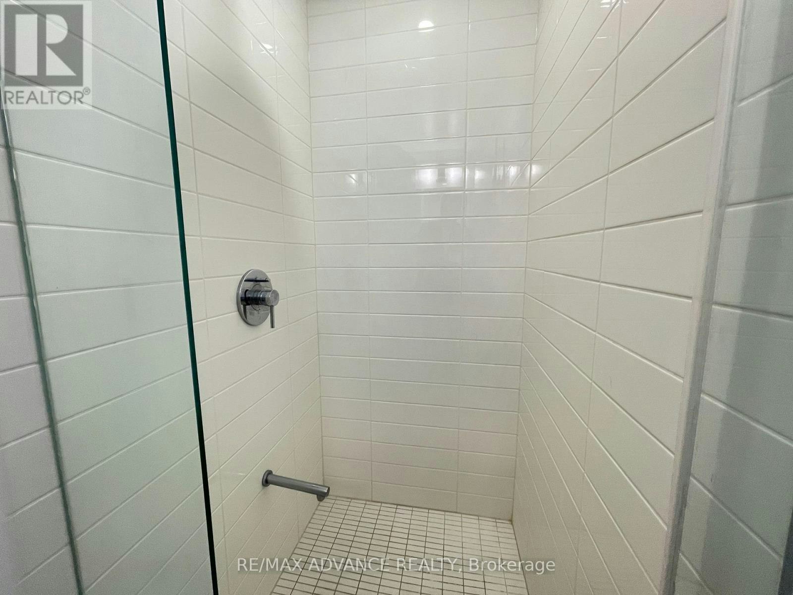 3306-2221 Yonge Street, Toronto, ON, M4S 2B4 - 8