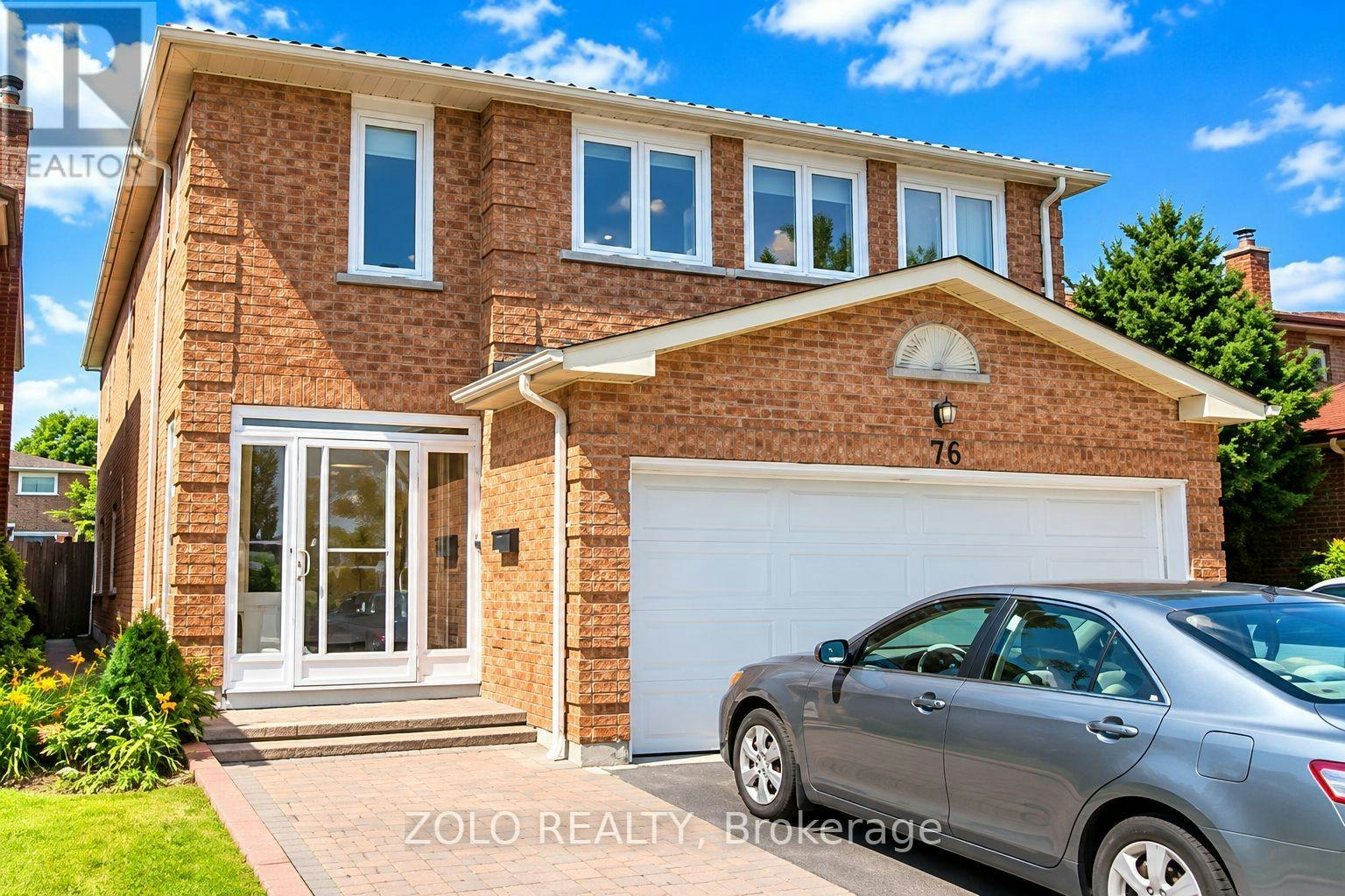 76 Lansbury Drive W, Toronto, ON, M1V 3H6 - 2