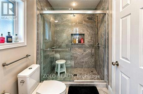 76 Lansbury Drive W, Toronto, ON, M1V 3H6 - 10