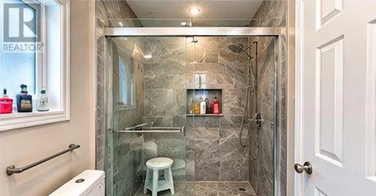 76 Lansbury Drive W, Toronto, ON, M1V 3H6 - 10
