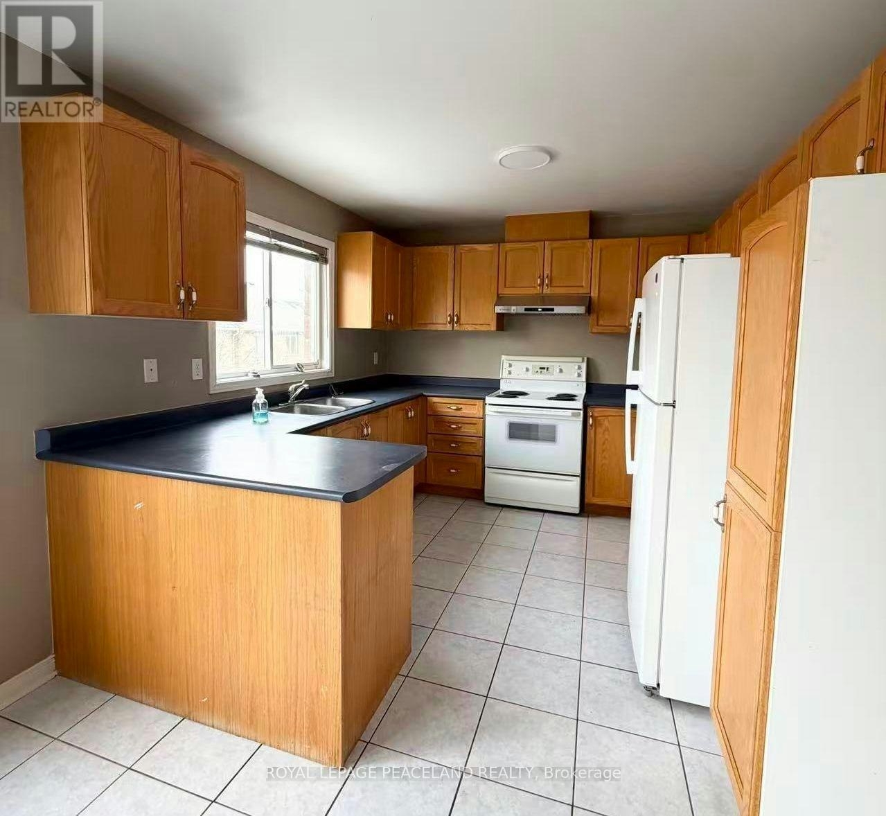ENTIRE PROPERTY-367 Marble Place, Newmarket, ON, L3X 2P1 - 8