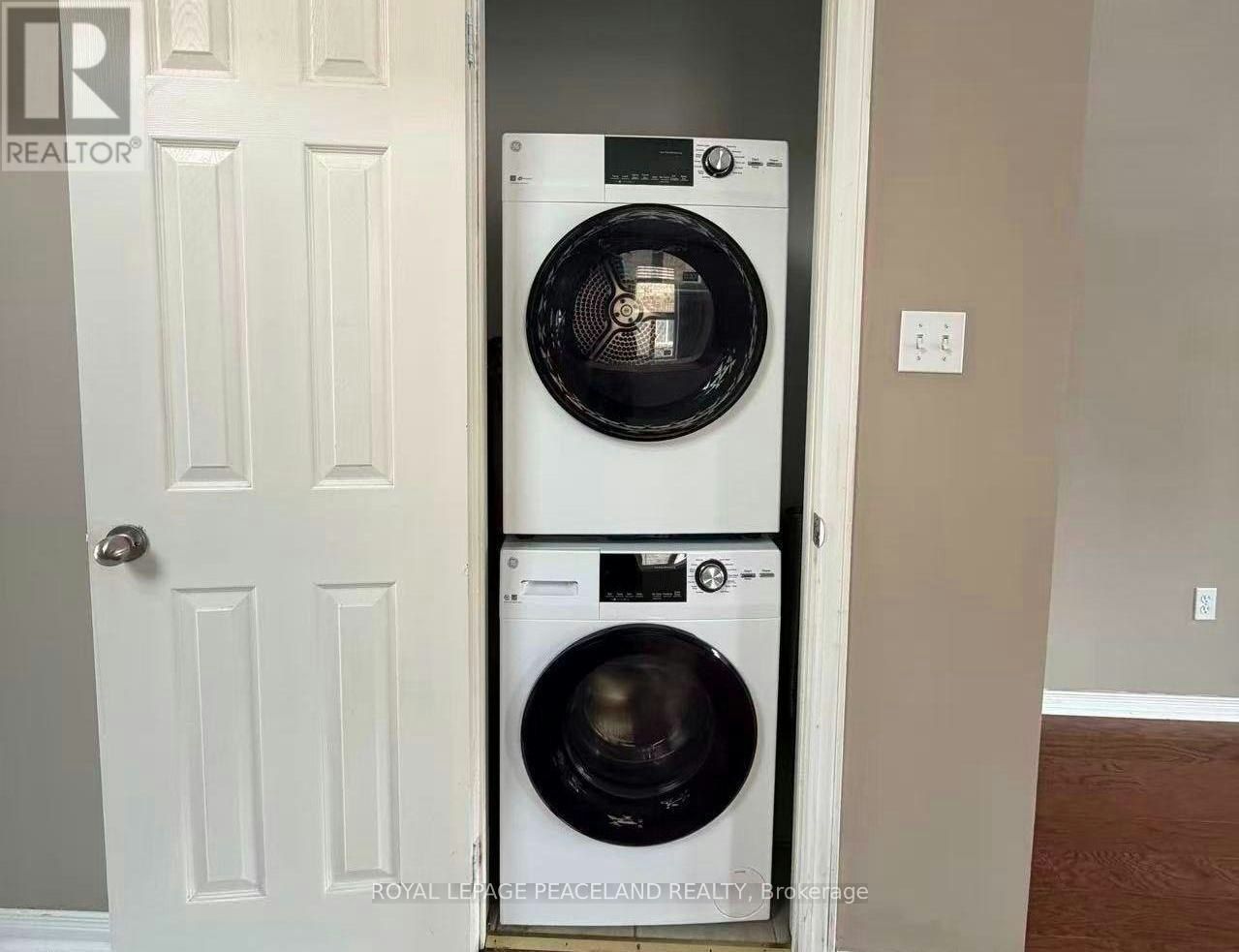 ENTIRE PROPERTY-367 Marble Place, Newmarket, ON, L3X 2P1 - 5