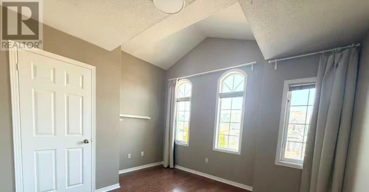 ENTIRE PROPERTY-367 Marble Place, Newmarket, ON, L3X 2P1 - 16