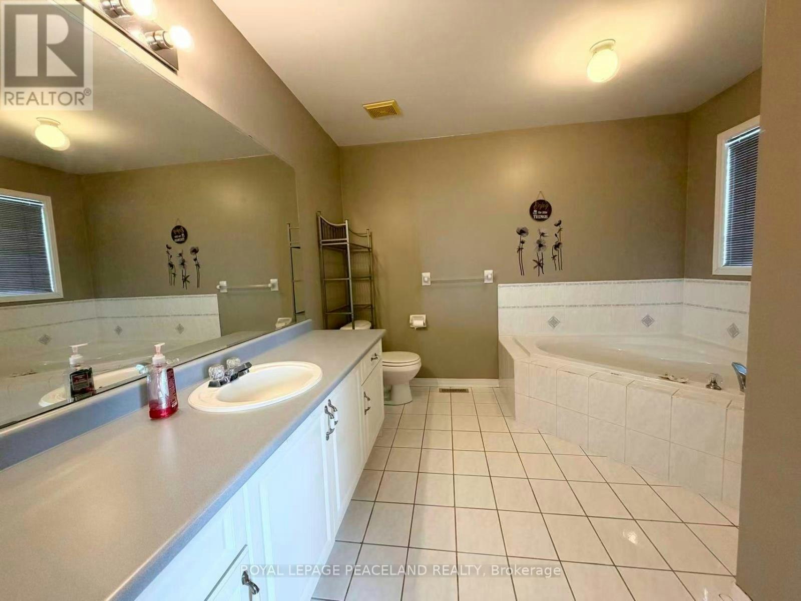 UPPER-367 Marble Place, Newmarket, ON, L3X 2P1 - 17