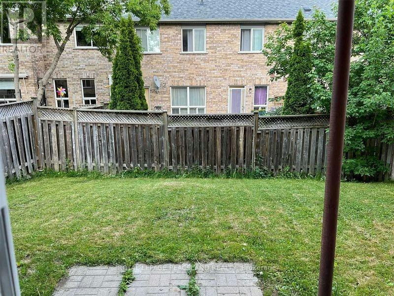 W/O BSMT-367 Marble Place, Newmarket, ON, L3X 2P1 - 11