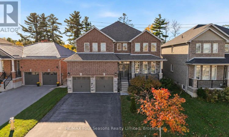 71 Lockerbie Crescent