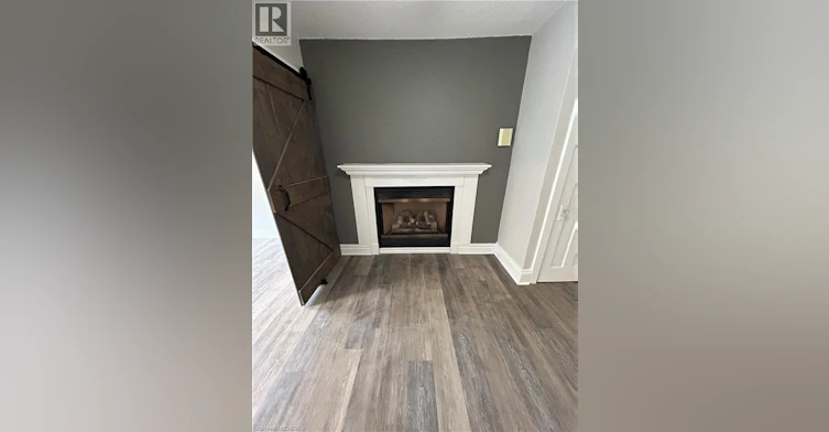 3-144 Locke Street, Hamilton, ON, L8P 4A9 - 2