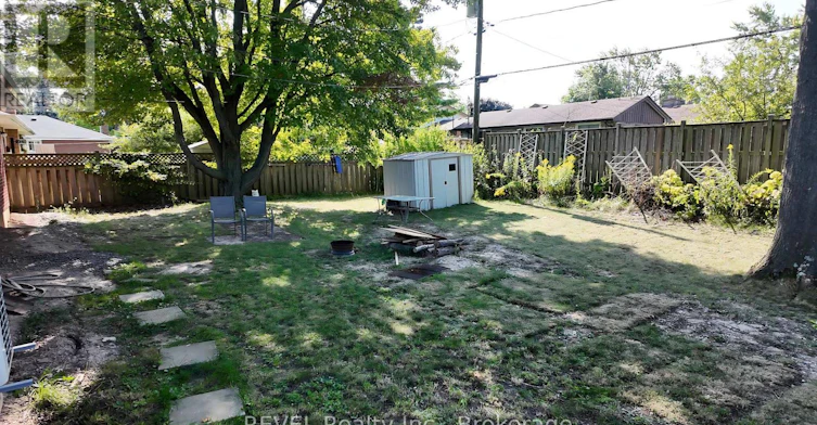 12 Glendale Drive, Welland, ON, L3C 4Y6 - 12