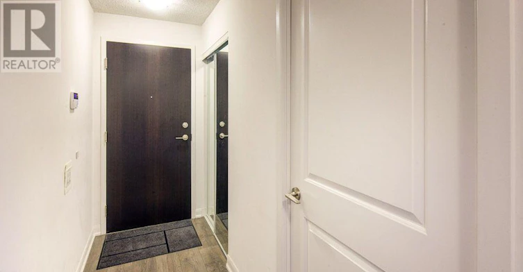 1709-5162 Yonge Street, Toronto, ON, M2N 0E9 - 3