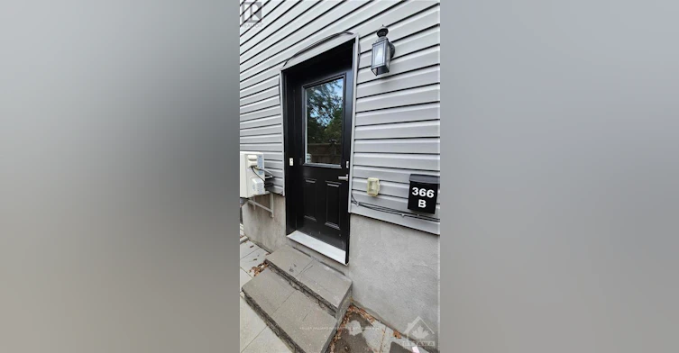 B-366 Fullerton Avenue, Ottawa, ON, K1K 1K1