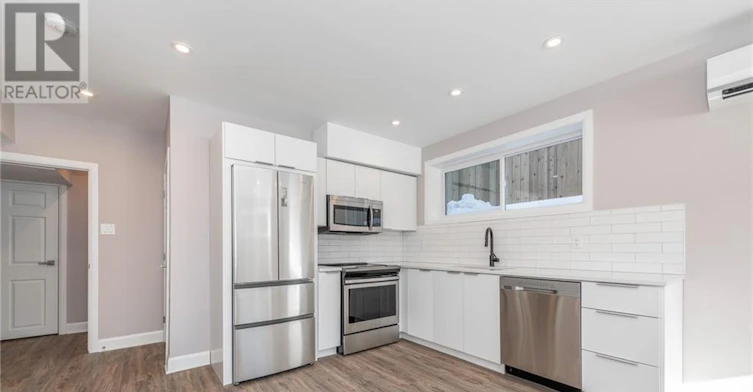 B-366 Fullerton Avenue, Ottawa, ON, K1K 1K1 - 10