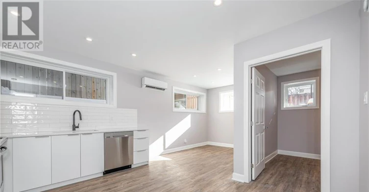 B-366 Fullerton Avenue, Ottawa, ON, K1K 1K1 - 8
