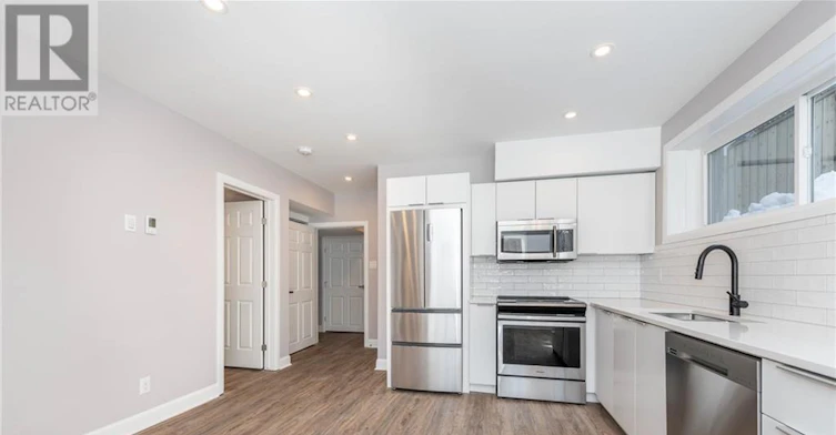 B-366 Fullerton Avenue, Ottawa, ON, K1K 1K1 - 11