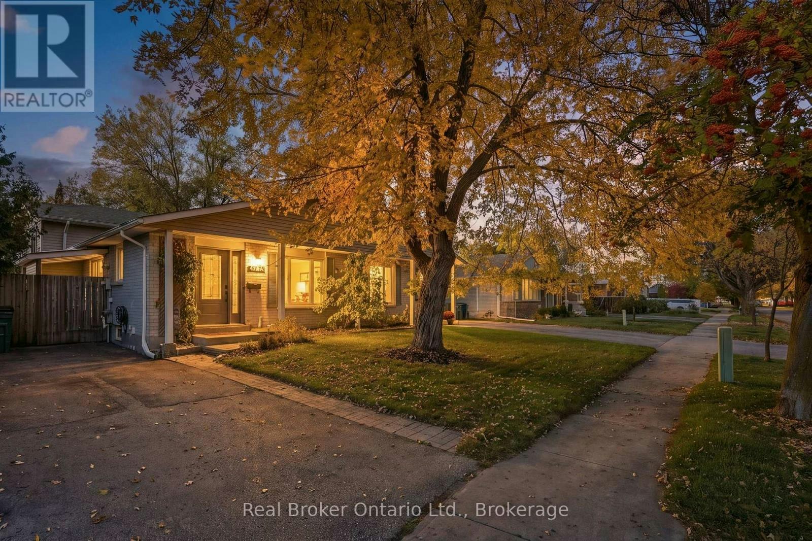 427A Dayna Crescent, Waterloo, ON, N2K 3K7