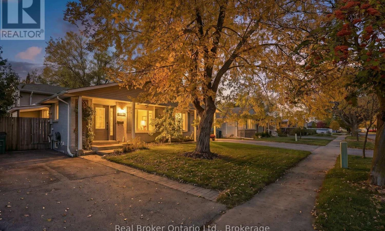 427A Dayna Crescent