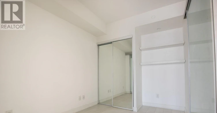 1910-19 Western Battery Road, Toronto, ON, M6K 0E3 - 7