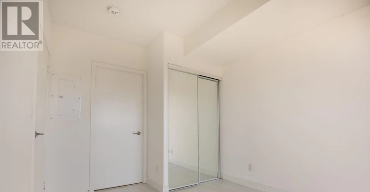1910-19 Western Battery Road, Toronto, ON, M6K 0E3 - 5