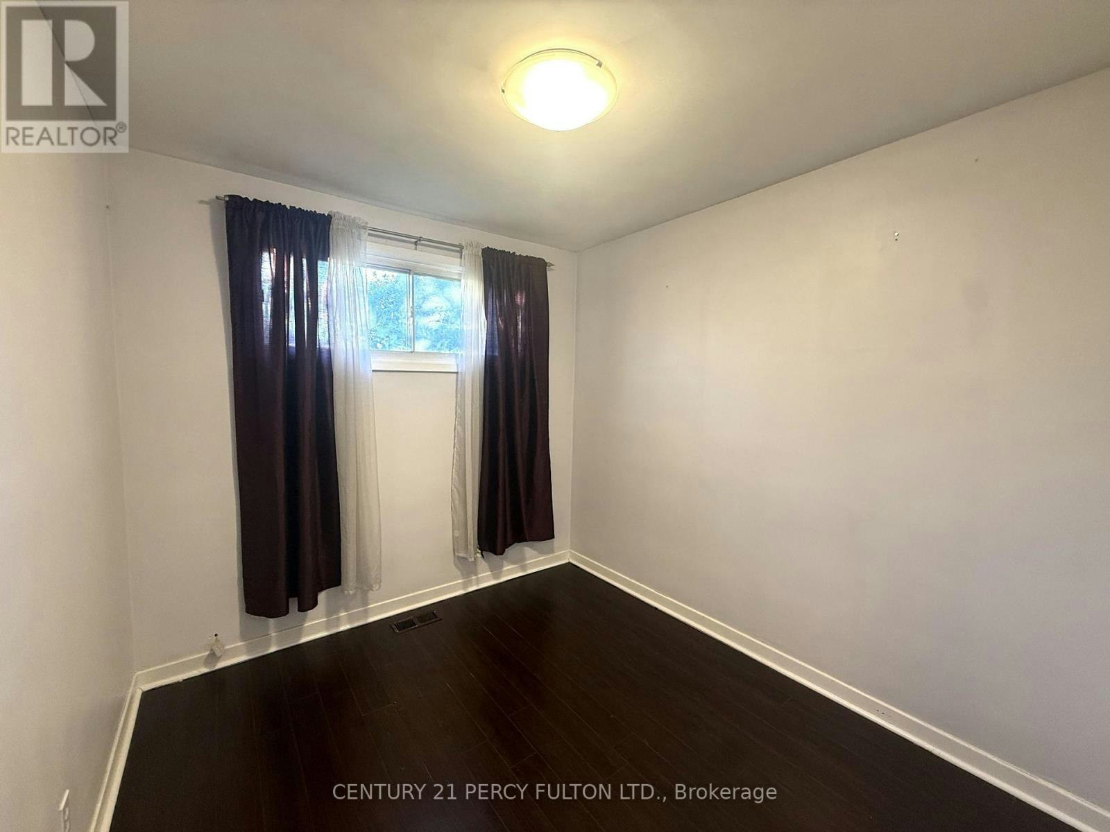 1-220 Rosedale Drive, Whitby, ON, L1N 1Z3 - 8