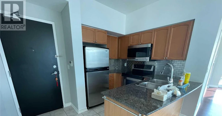 2004-231 Fort York Boulevard, Toronto, ON, M5V 1B2 - 3