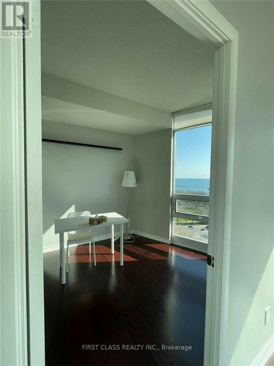 2004-231 Fort York Boulevard, Toronto, ON, M5V 1B2 - 11