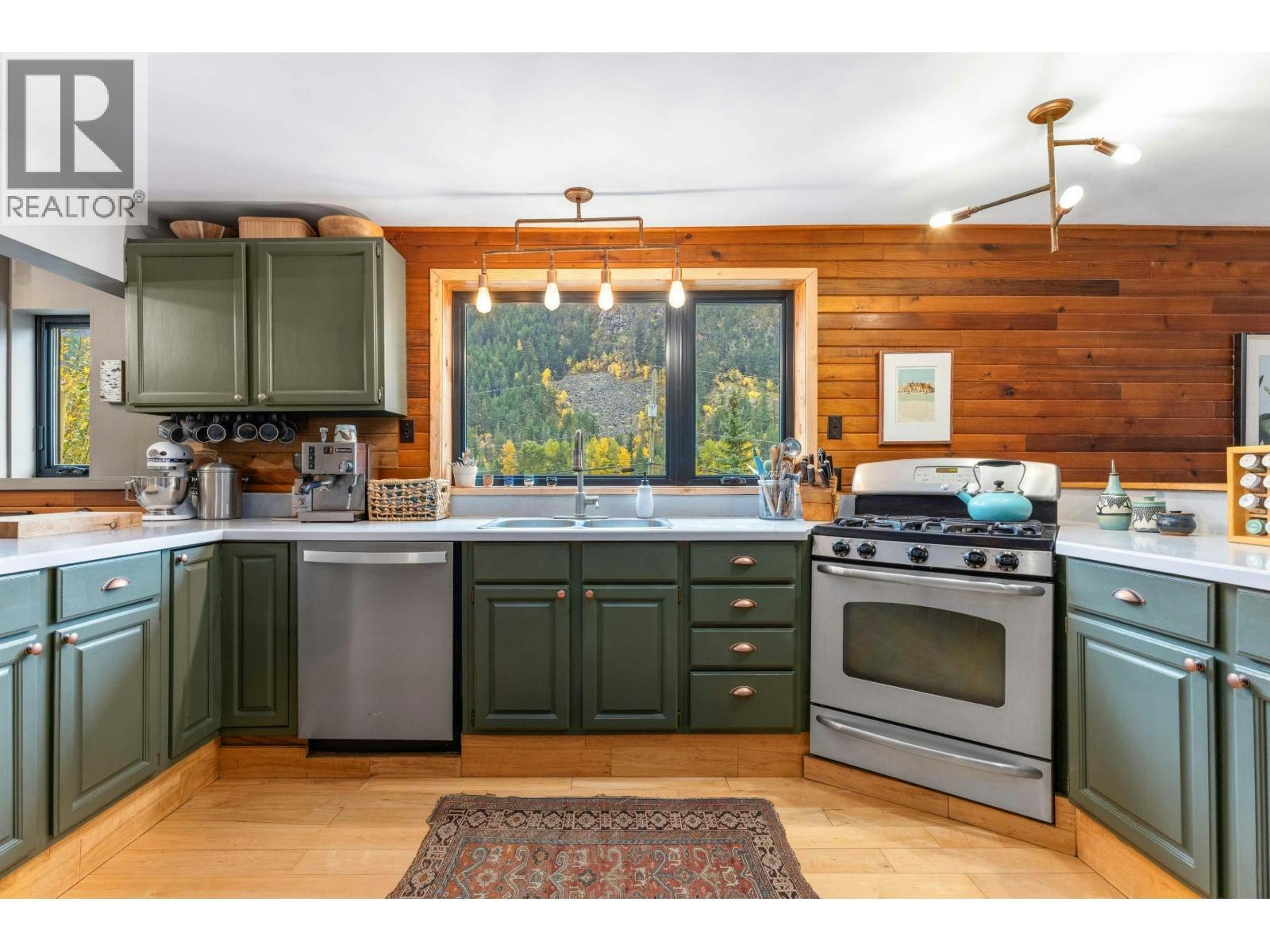 9521 Pemberton Portage Road - 5