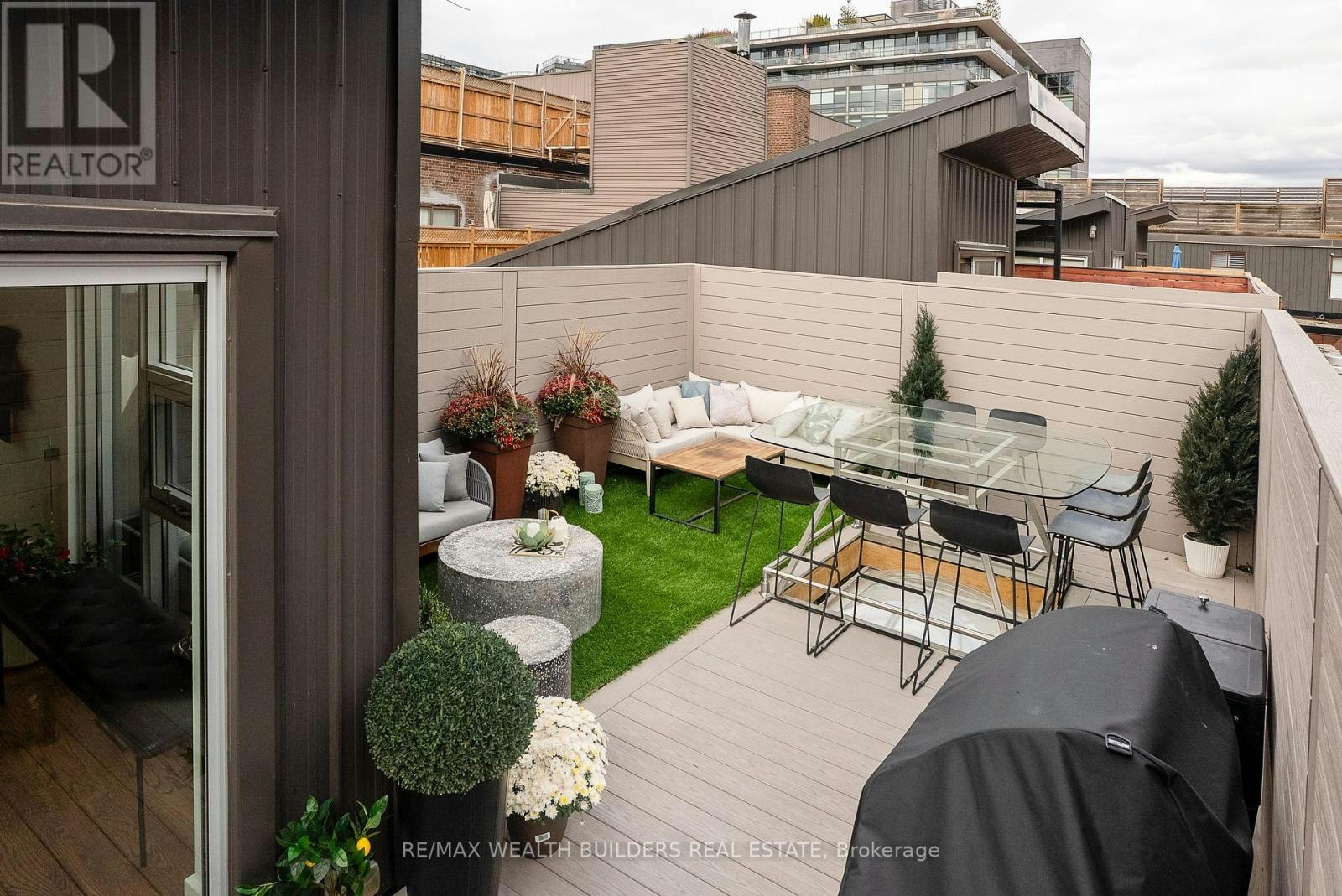 123-326 Carlaw Avenue, Toronto, ON, M4M 3N8 - 34