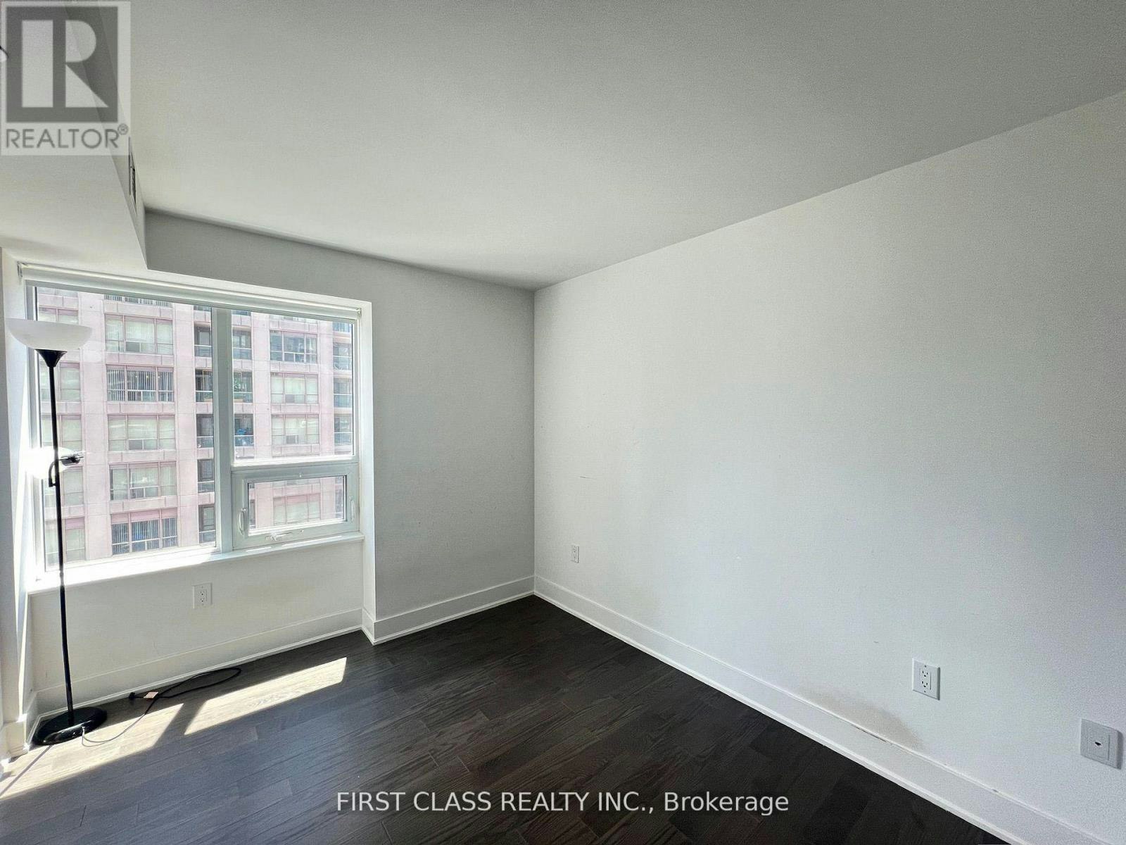 1605-955 Bay Street, Toronto, ON, M5S 0C6 - 4