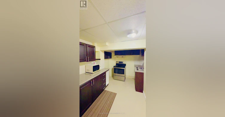 BSMT-27 Valley Centre Drive, Toronto, ON, M1X 1K9 - 7