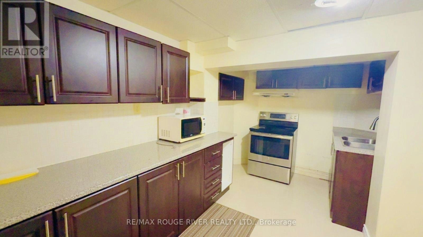 BSMT-27 Valley Centre Drive, Toronto, ON, M1X 1K9 - 6
