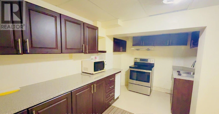 BSMT-27 Valley Centre Drive, Toronto, ON, M1X 1K9 - 6