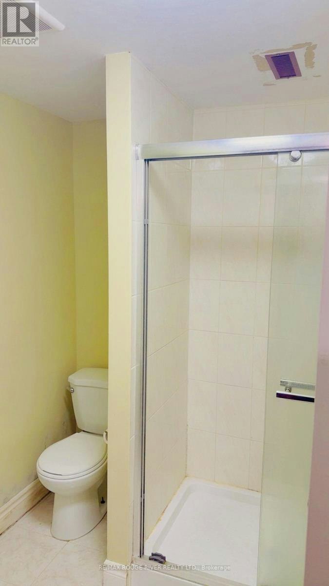 BSMT-27 Valley Centre Drive, Toronto, ON, M1X 1K9 - 12