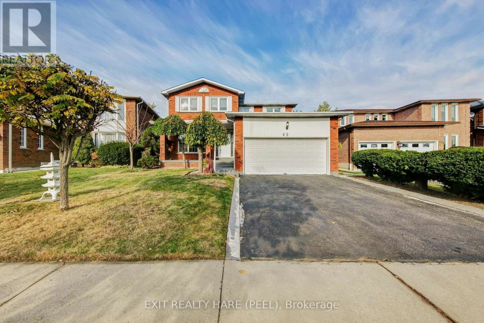 45 Mossbank Drive, Brampton, ON, L6W 3Y9