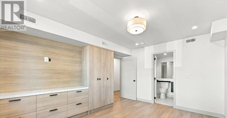 1-113 Hatherley Road, Toronto, ON, M6E 1W4 - 19