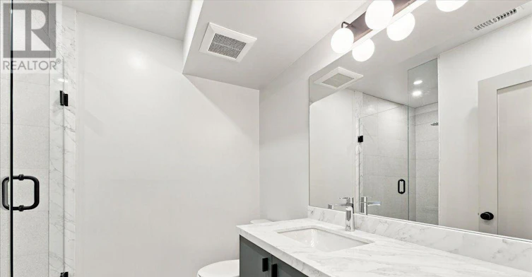 1-113 Hatherley Road, Toronto, ON, M6E 1W4 - 23