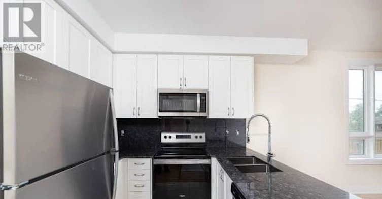 25-715 Lawrence Avenue W, Toronto, ON, M6A 0C6 - 7