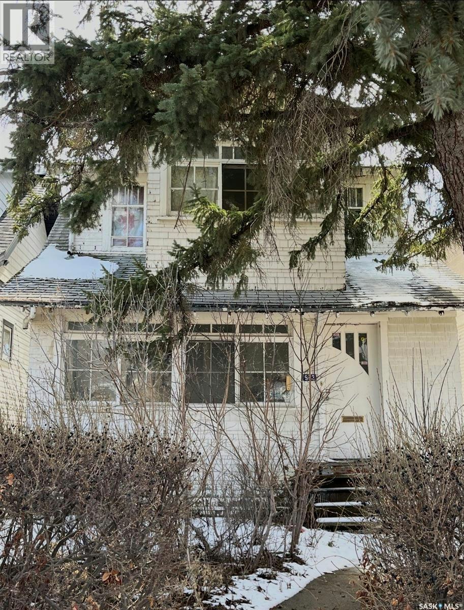 923 College Avenue, Regina, SK, S4N 0Y2