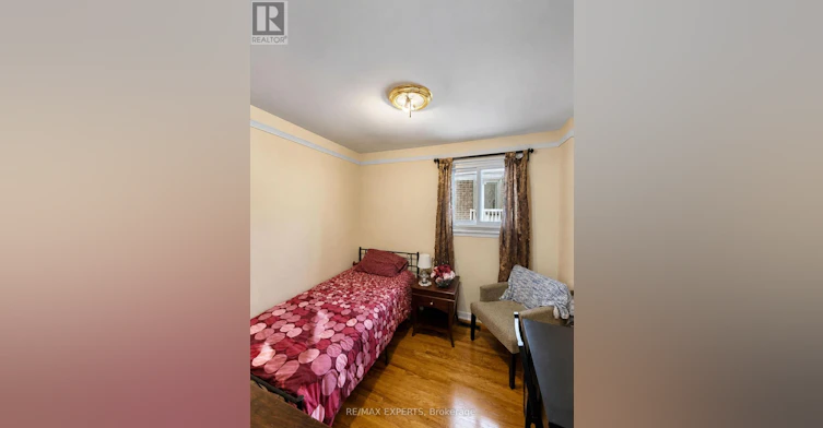 22 Rita Drive, Toronto, ON, M3L 2G6 - 21