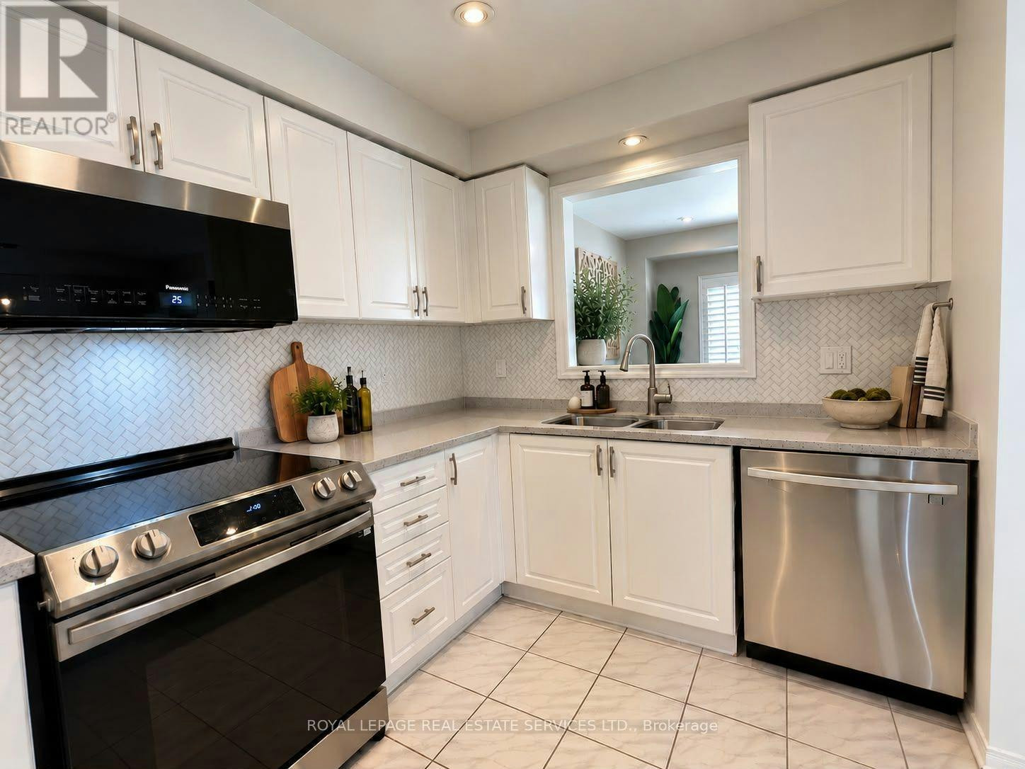 3105 Turbine Crescent, Mississauga, ON, L5M 6X1 - 10