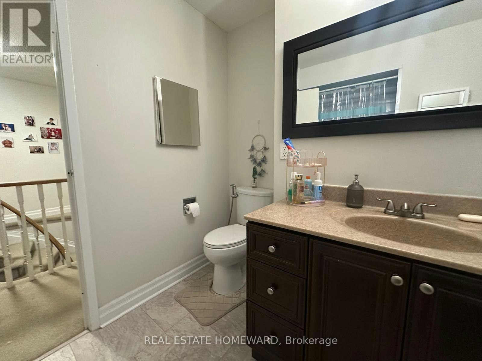 784 Hill Gate, Newmarket, ON, L3Y 6M2 - 16