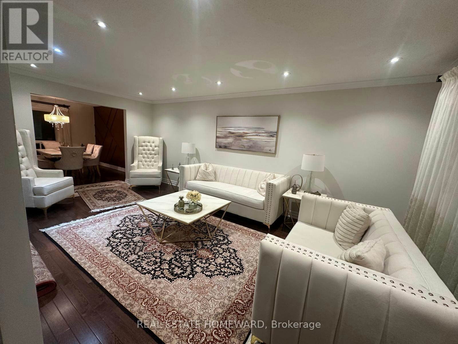 784 Hill Gate, Newmarket, ON, L3Y 6M2 - 8