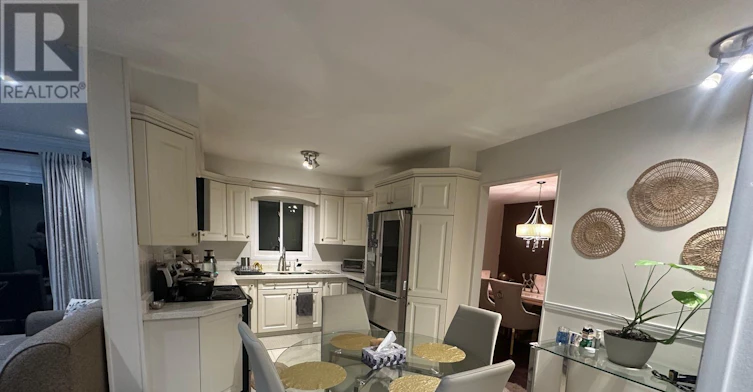 784 Hill Gate, Newmarket, ON, L3Y 6M2 - 12