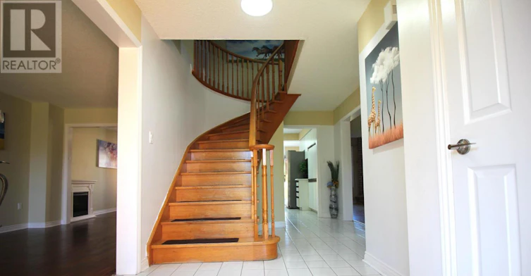 79 Barbican Trail, St. Catharines, ON, L2T 4A9 - 3