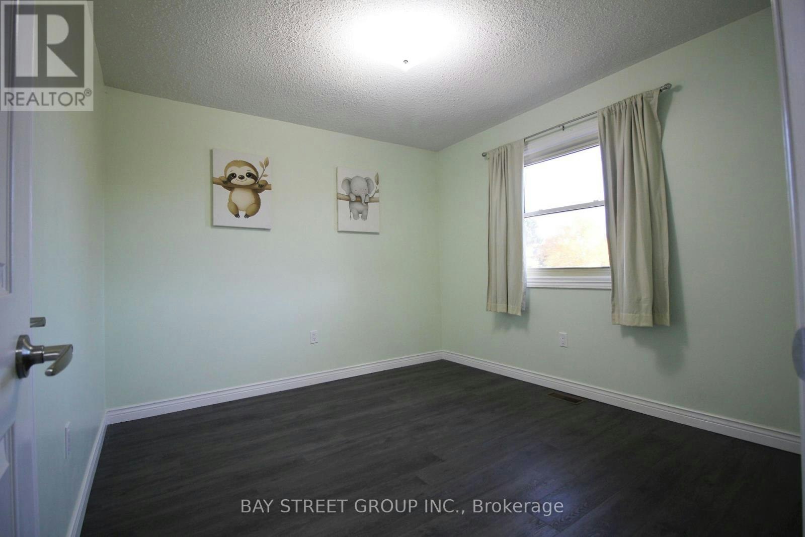 79 Barbican Trail, St. Catharines, ON, L2T 4A9 - 18